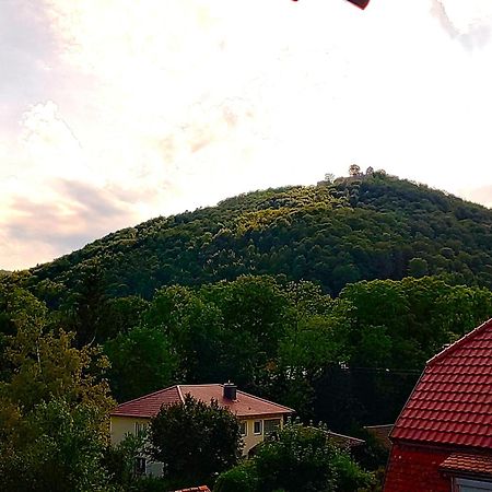 Ferienwohnungen Am Wasserfall Bad Urach Bagian luar foto