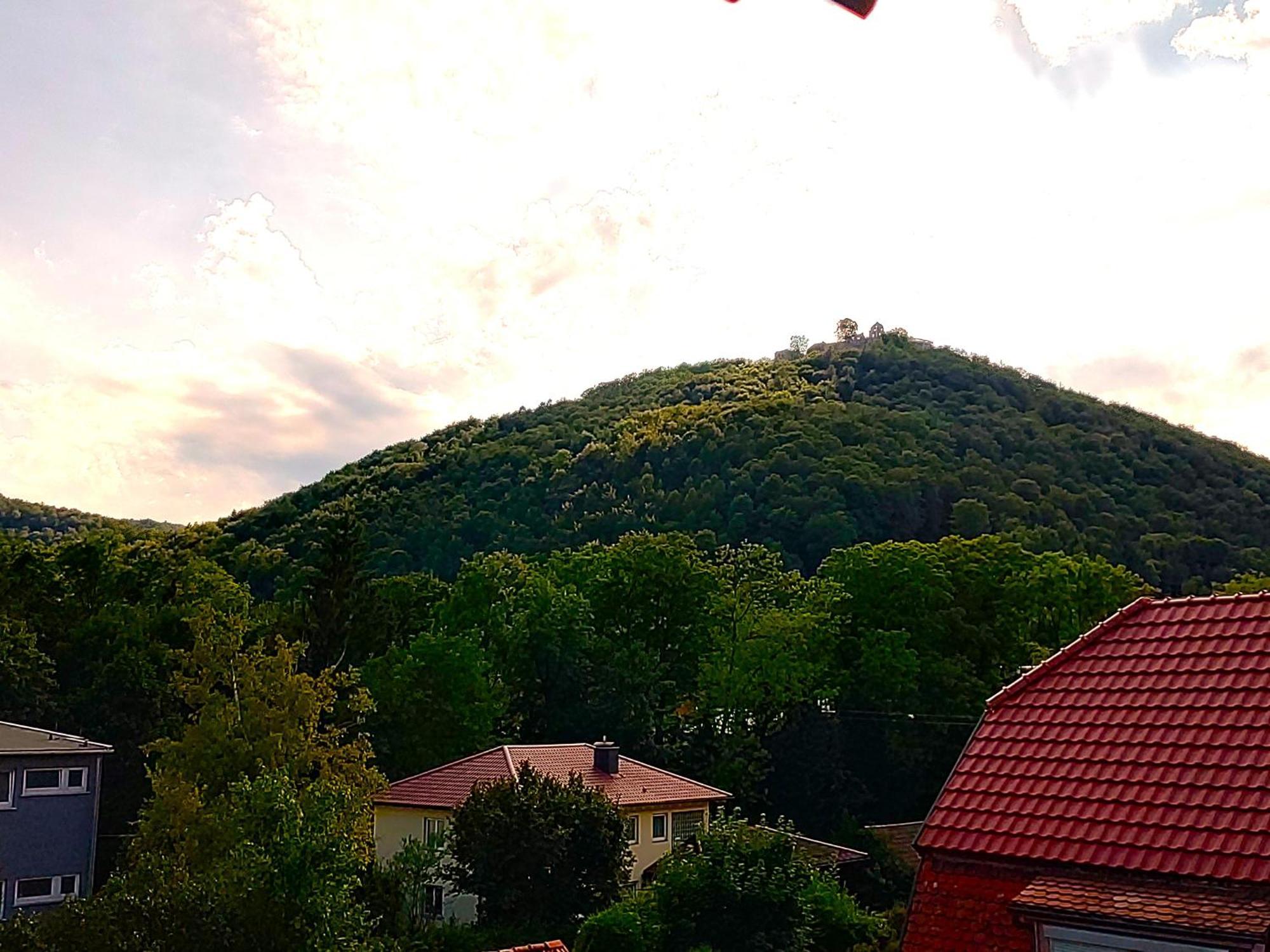 Ferienwohnungen Am Wasserfall Bad Urach Bagian luar foto